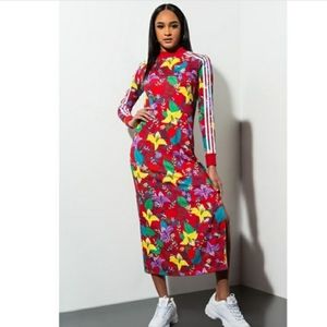 ADIDAS  FLORAL DRESS SIZE L